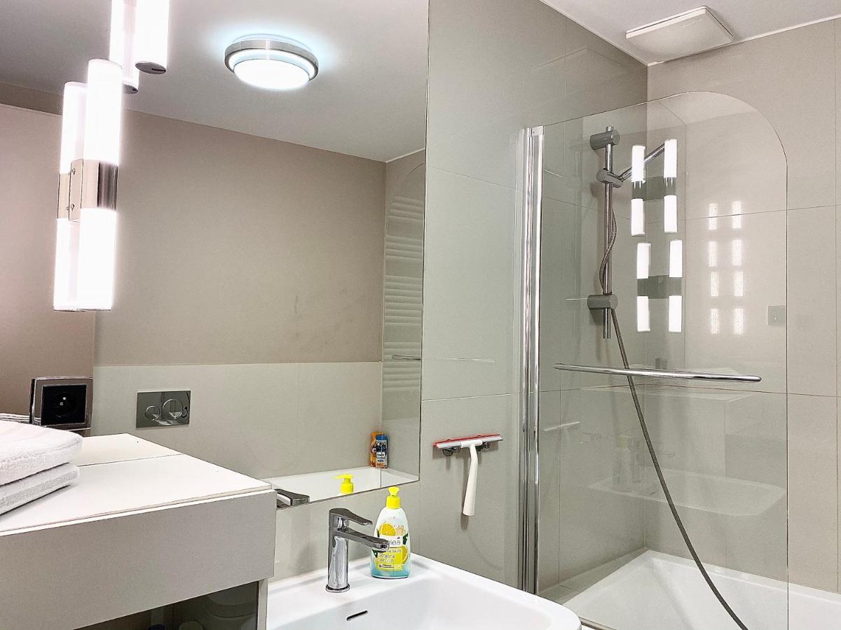 Exclusive Apartment + Best Located Прага Экстерьер фото